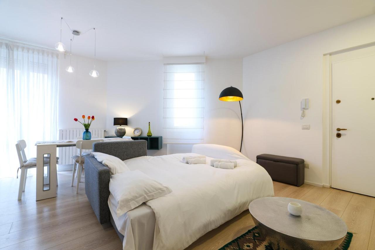 Ferienwohnung Primopiano - Savona Mailand Exterior foto