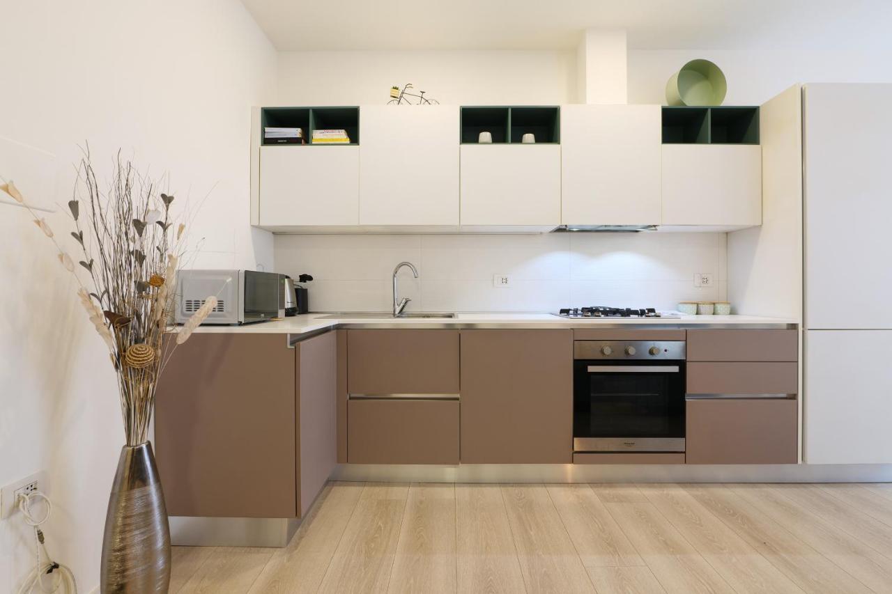 Ferienwohnung Primopiano - Savona Mailand Exterior foto